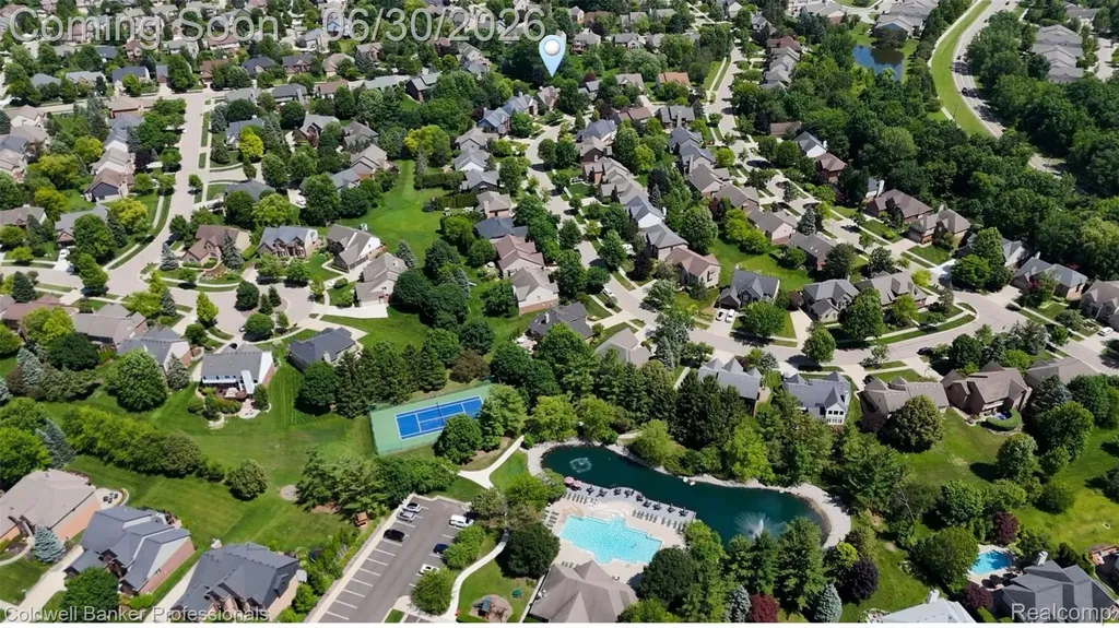 1085 Bloomview Circle Rochester City MI 48307