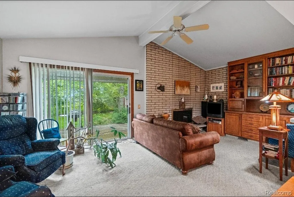 439 Windmill Point Drive Flushing City MI 48433