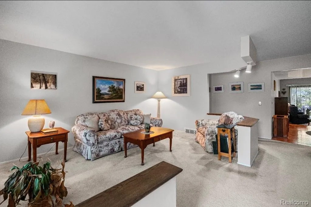 439 Windmill Point Drive Flushing City MI 48433