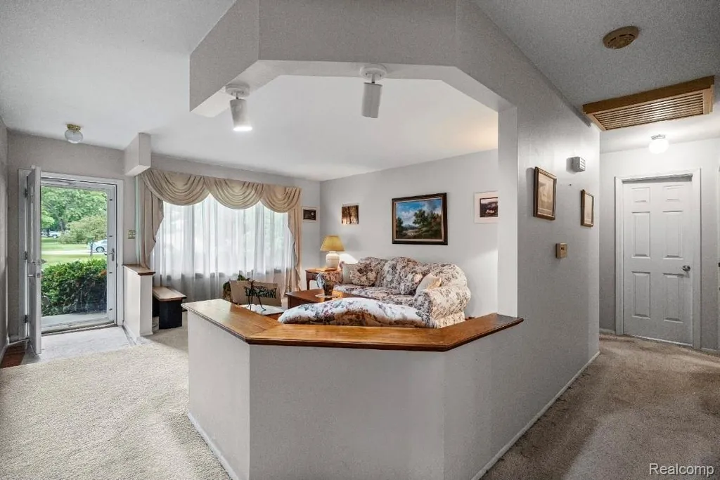 439 Windmill Point Drive Flushing City MI 48433