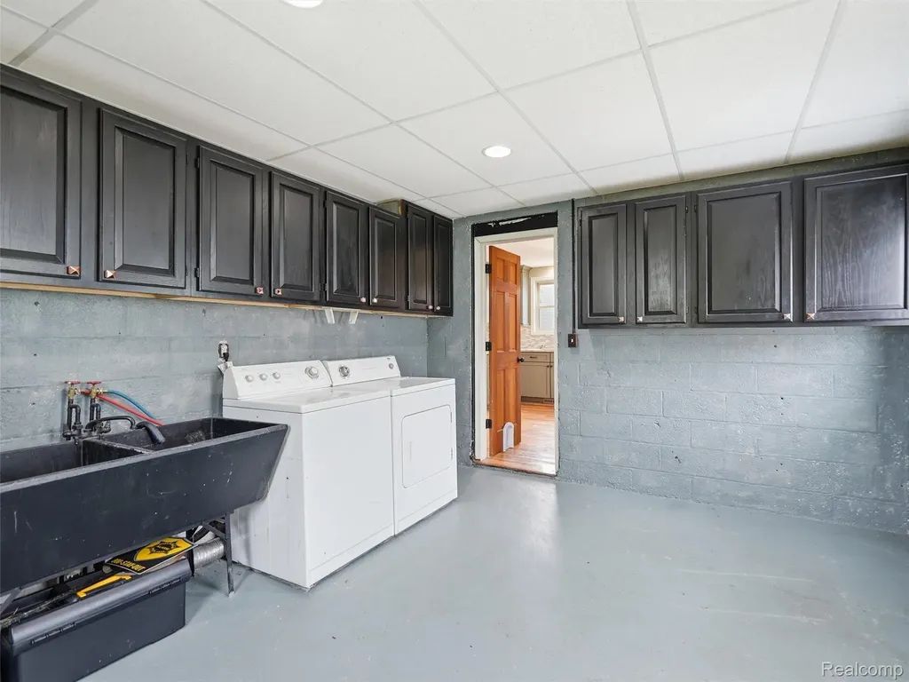 117 Kenyon Road Algonac City MI 48001