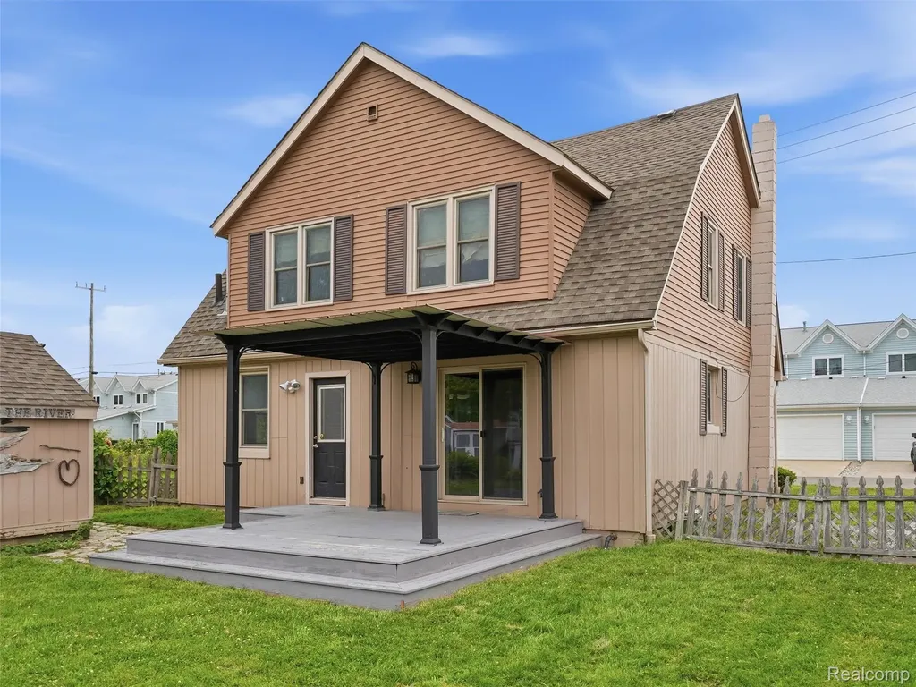 117 Kenyon Road Algonac City MI 48001