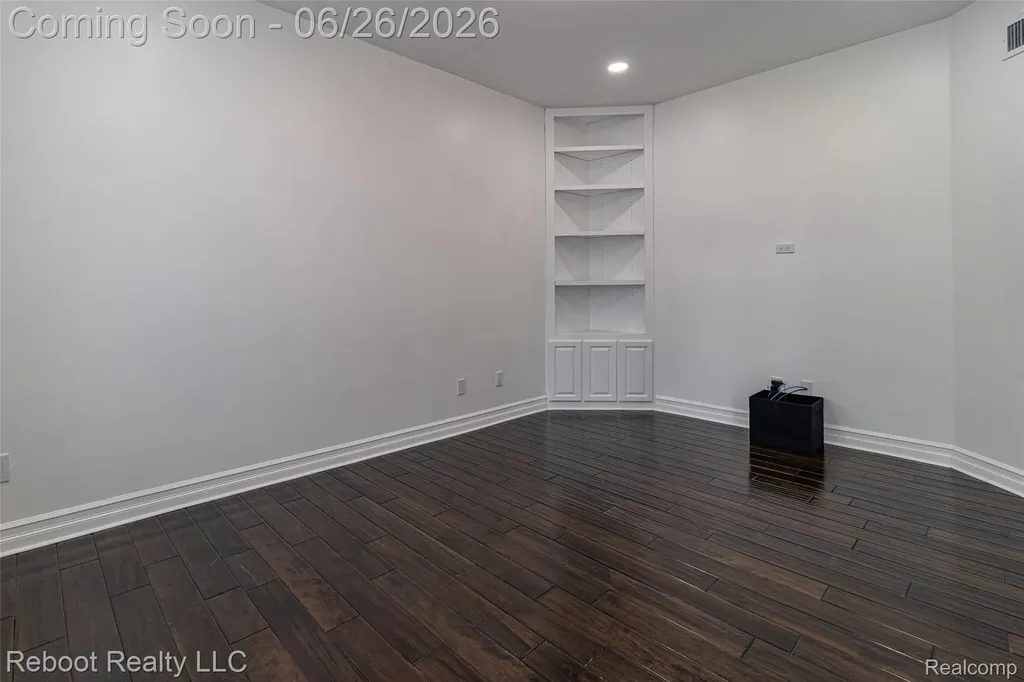 21294 Ascot Drive Macomb Township MI 48044