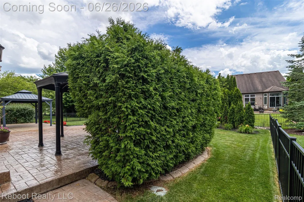 21294 Ascot Drive Macomb Township MI 48044