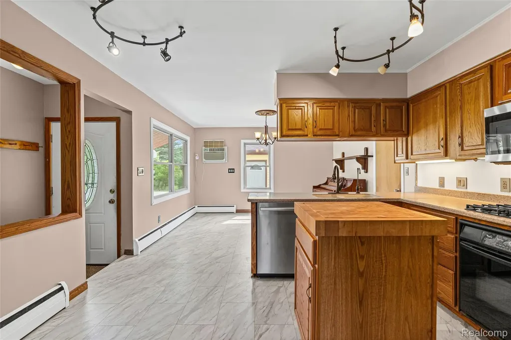5366 E Mount Morris Road Genesee Charter Township MI 48458