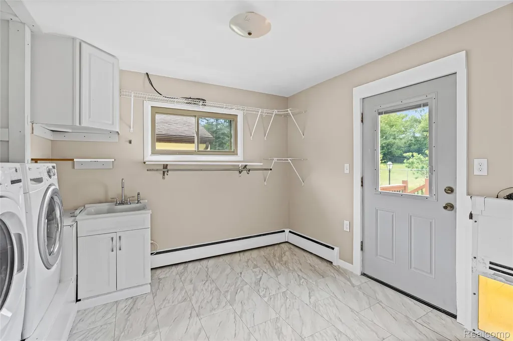 5366 E Mount Morris Road Genesee Charter Township MI 48458
