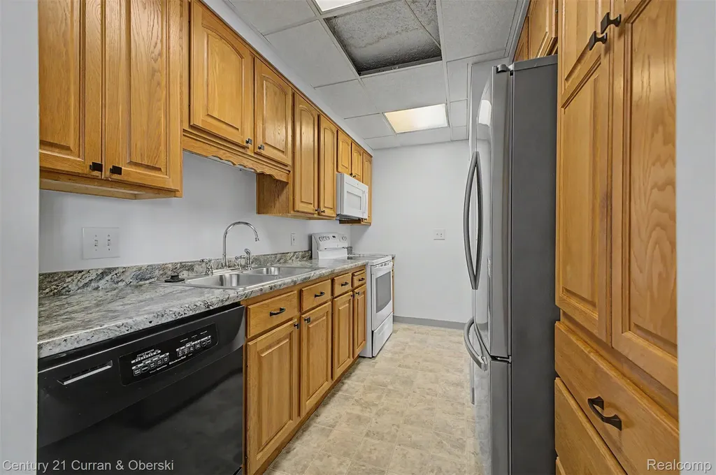 21800 Morley Avenue Dearborn City MI 48124