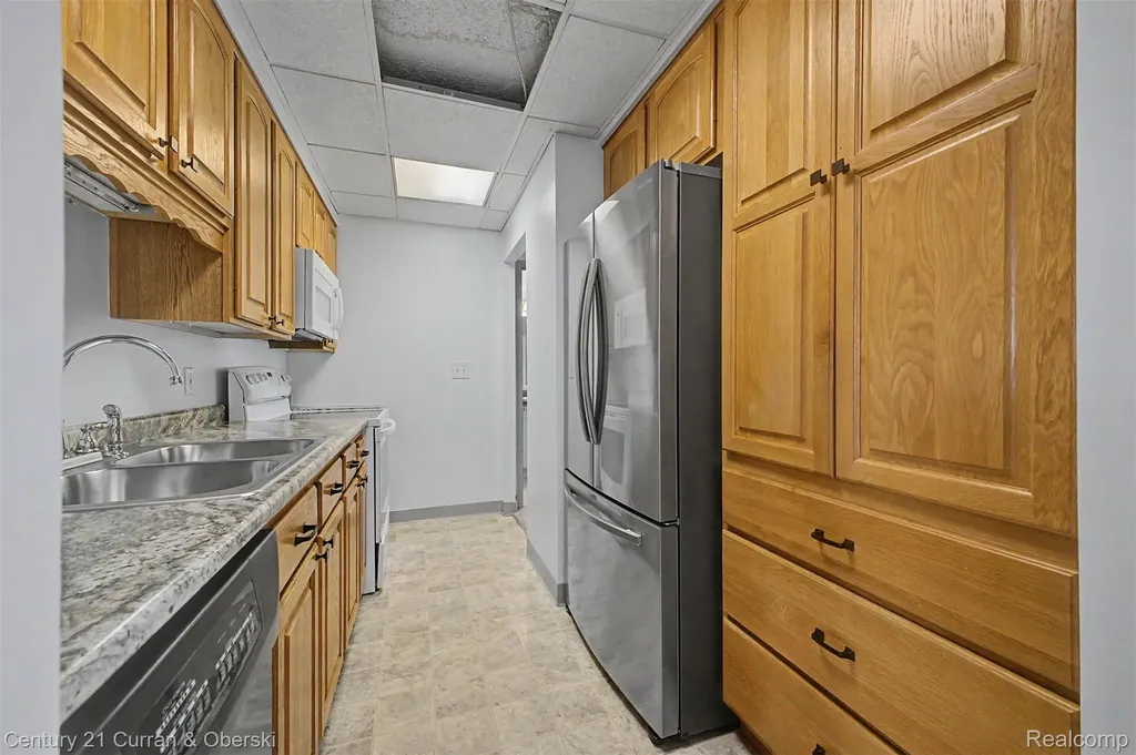 21800 Morley Avenue Dearborn City MI 48124