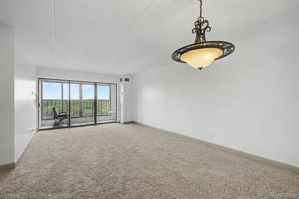 21800 Morley Avenue Dearborn City MI 48124