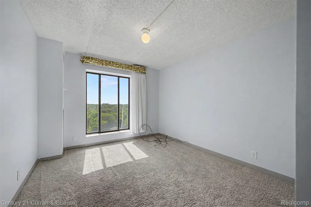 21800 Morley Avenue Dearborn City MI 48124