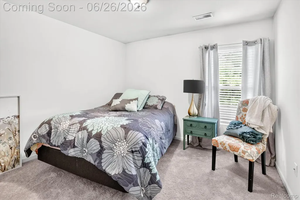 528 Turn Bull Street Lapeer City MI 48446