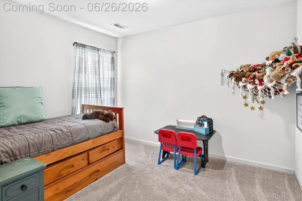 528 Turn Bull Street Lapeer City MI 48446