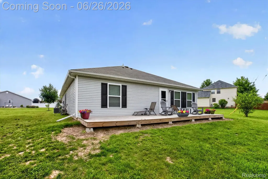 528 Turn Bull Street Lapeer City MI 48446