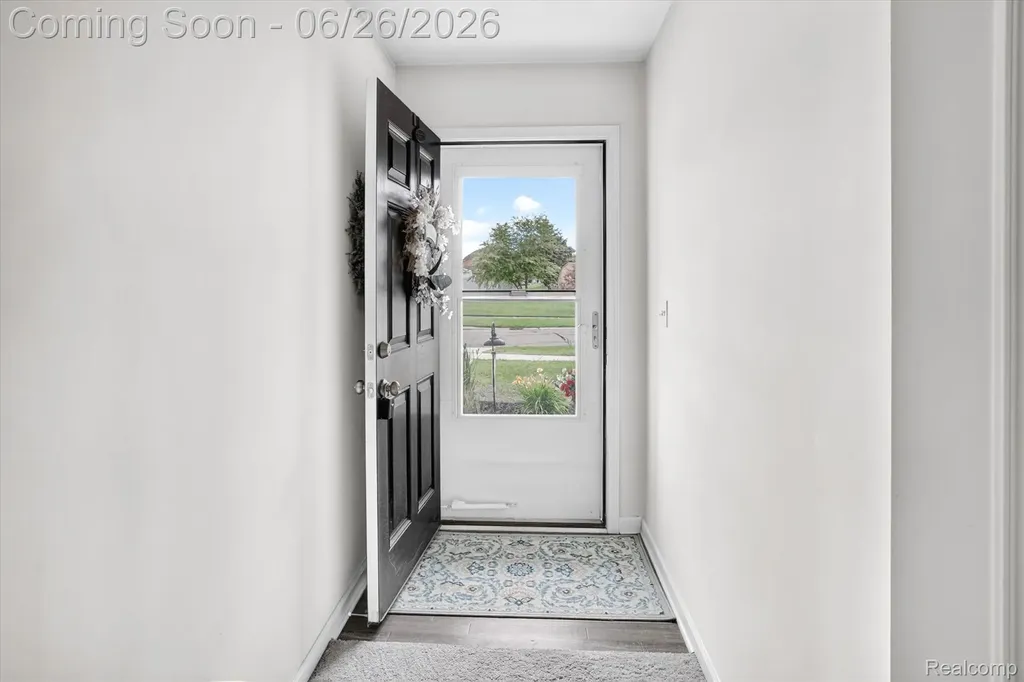 528 Turn Bull Street Lapeer City MI 48446