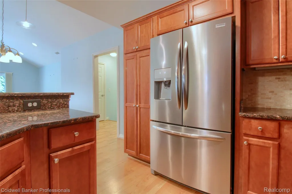 45973 Graystone Lane Canton Charter Township MI 48187