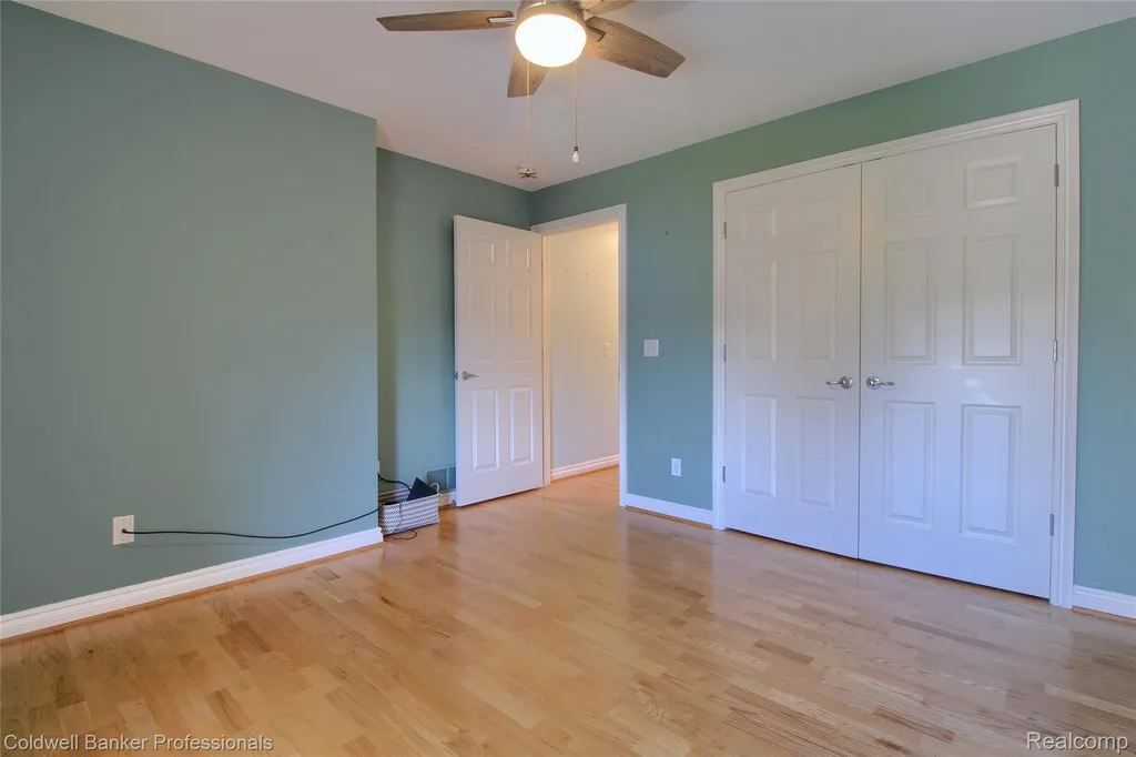 45973 Graystone Lane Canton Charter Township MI 48187