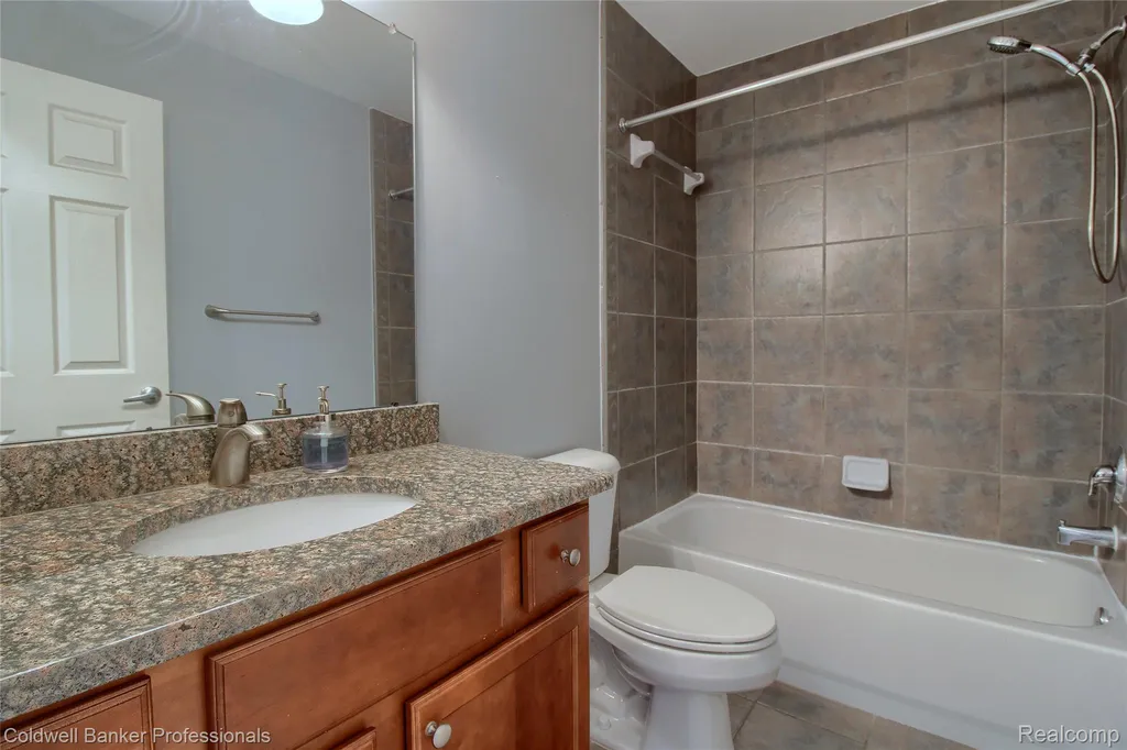 45973 Graystone Lane Canton Charter Township MI 48187