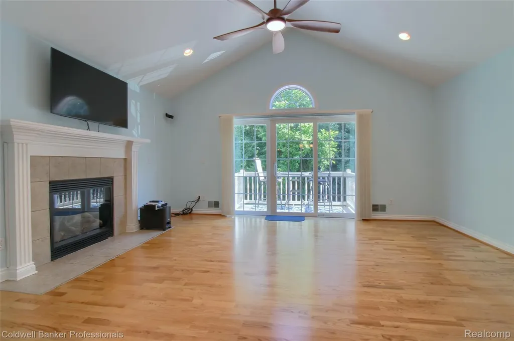 45973 Graystone Lane Canton Charter Township MI 48187