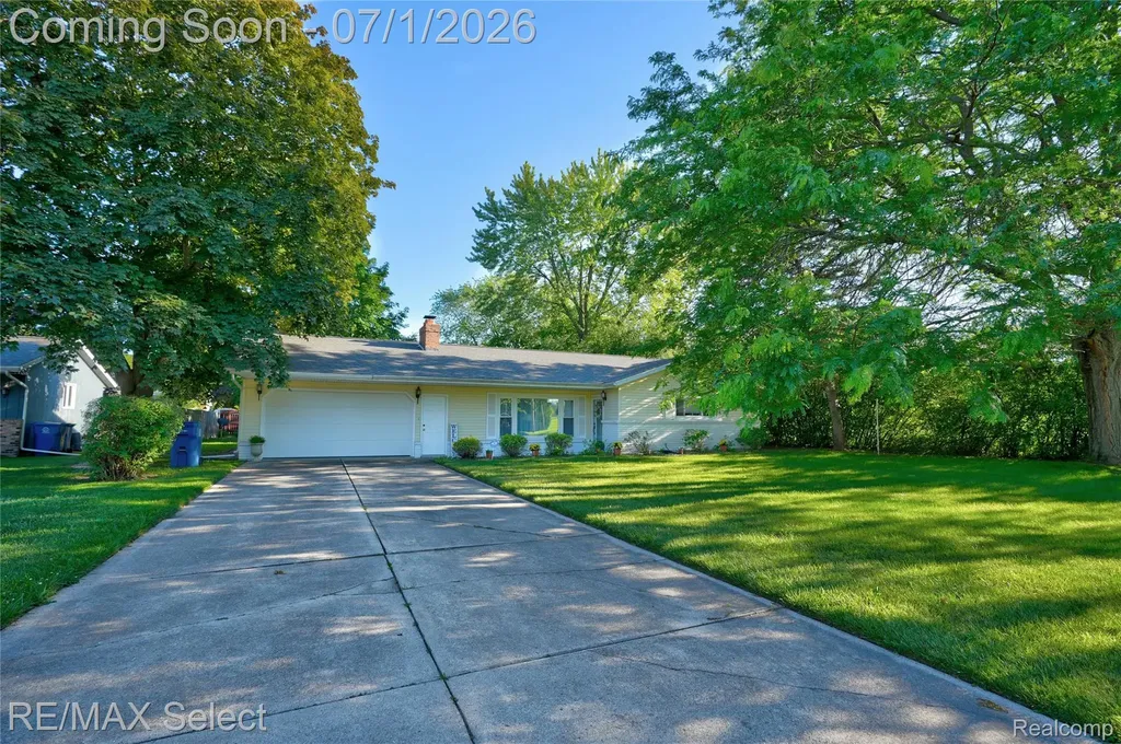 3825 Conklin Drive Saginaw Charter Township MI 48603