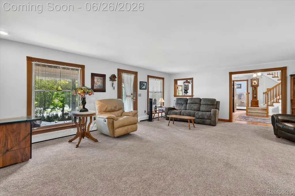 31620 W 11 Mile Road Farmington Hills City MI 48336