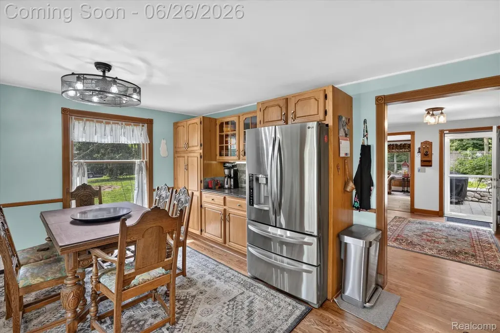 31620 W 11 Mile Road Farmington Hills City MI 48336