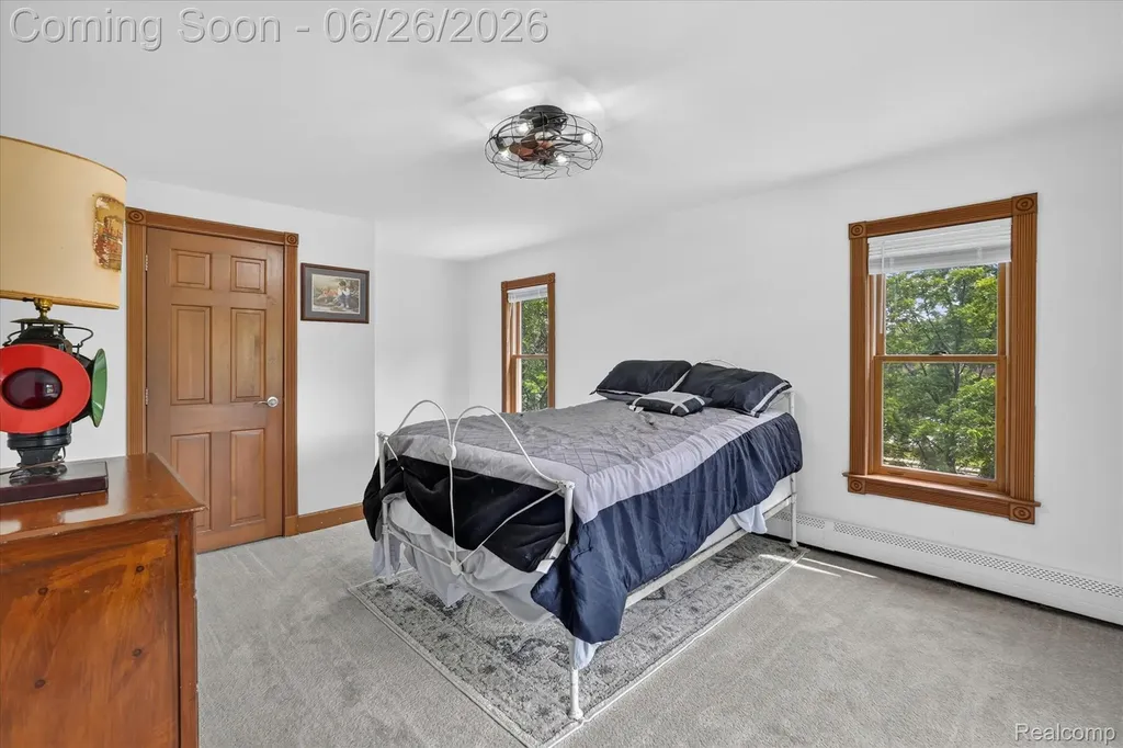 31620 W 11 Mile Road Farmington Hills City MI 48336