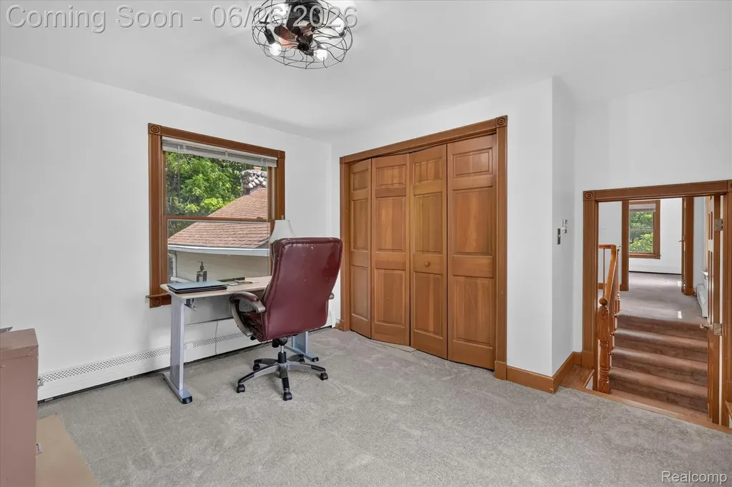 31620 W 11 Mile Road Farmington Hills City MI 48336