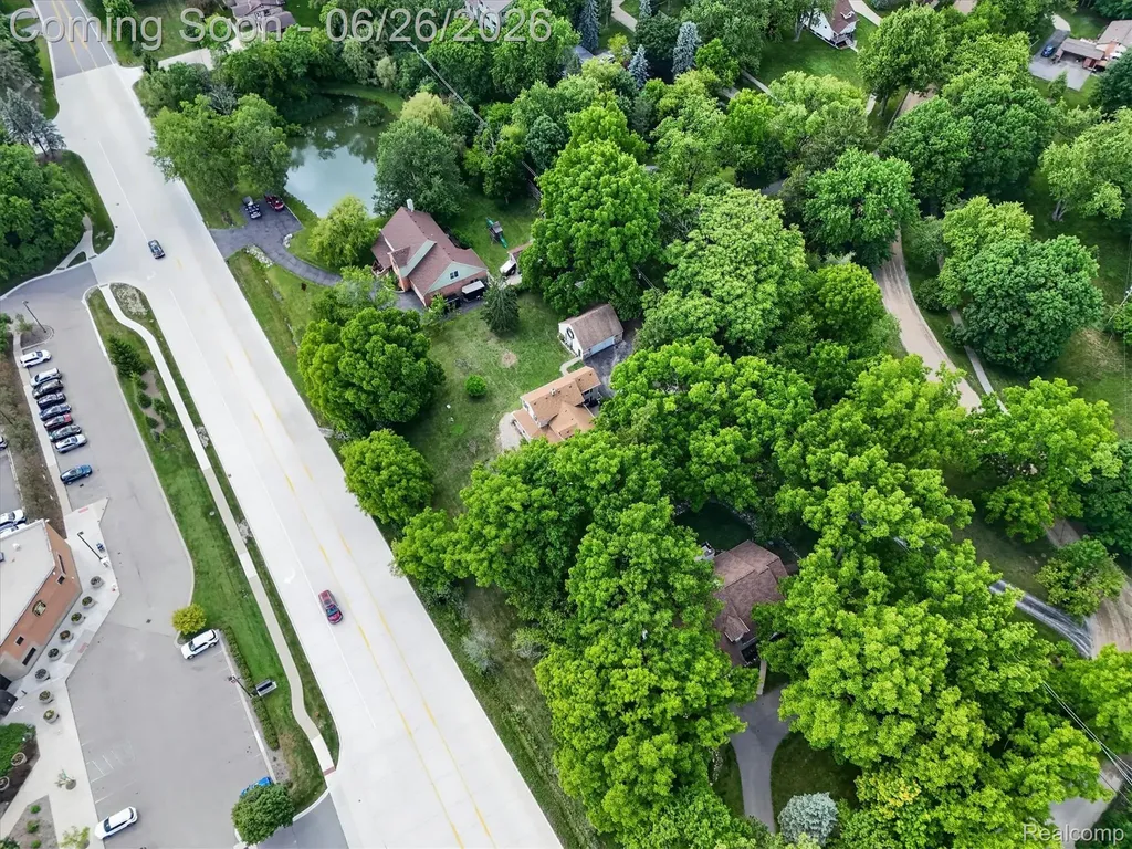 31620 W 11 Mile Road Farmington Hills City MI 48336