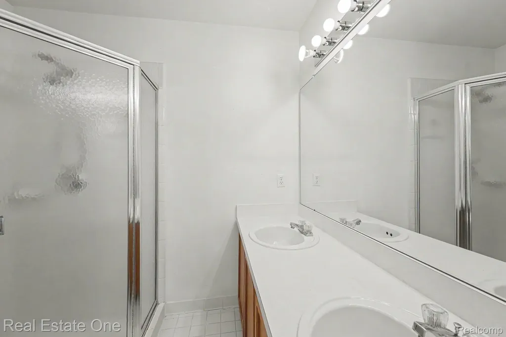 13941 Perry Place Court Riverview City MI 48193