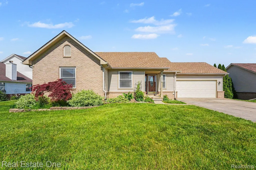 13941 Perry Place Court Riverview City MI 48193