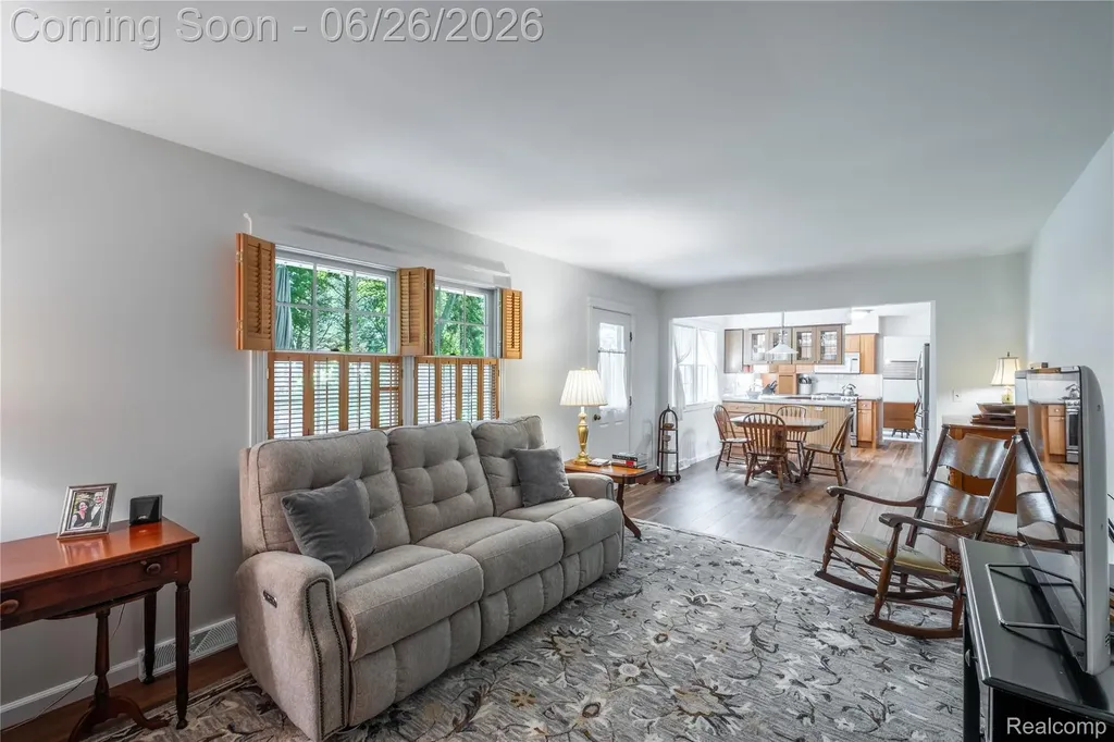 3706 Lido Drive Highland Charter Township MI 48356