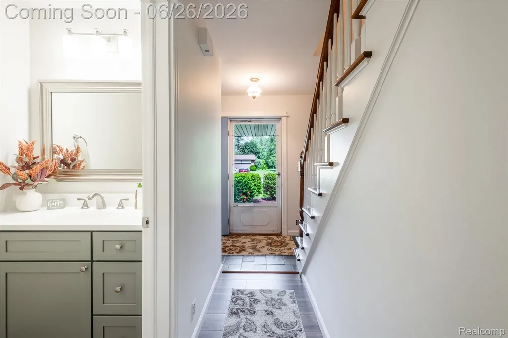 3706 Lido Drive Highland Charter Township MI 48356