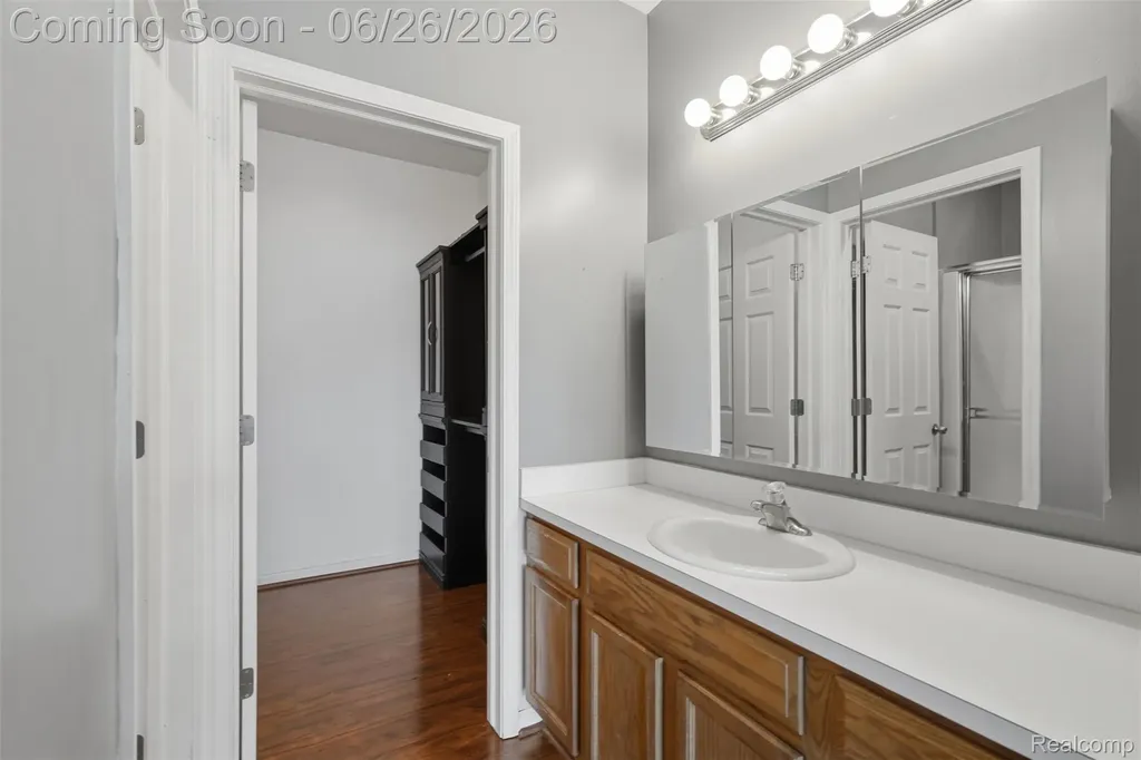 23978 Northstone Village Drive Taylor City MI 48180