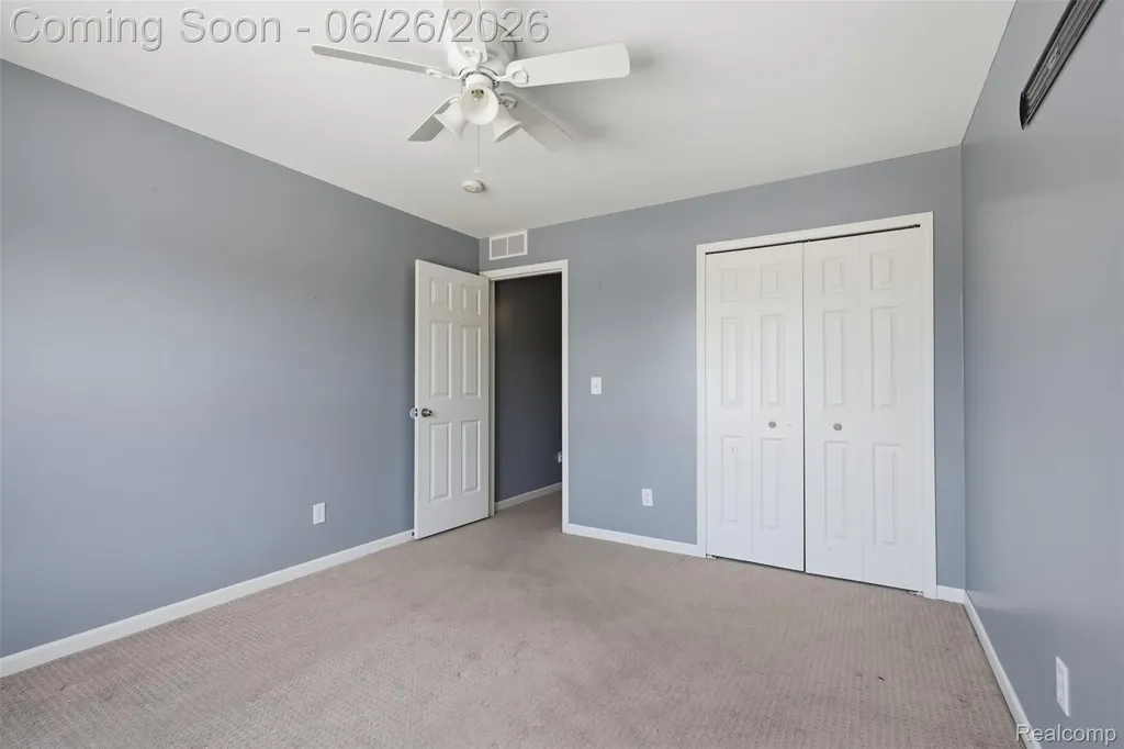 23978 Northstone Village Drive Taylor City MI 48180