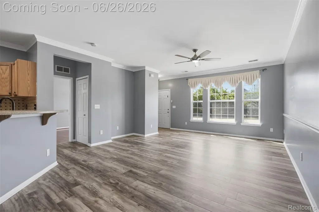 23978 Northstone Village Drive Taylor City MI 48180