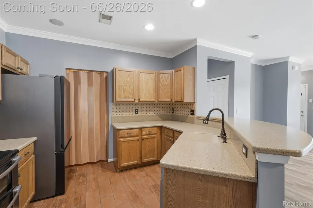 23978 Northstone Village Drive Taylor City MI 48180