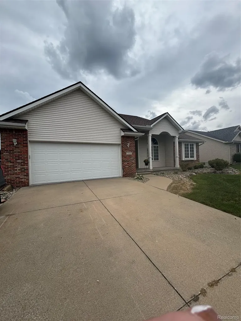 7129 Parkridge Parkway Swartz Creek City MI 48473