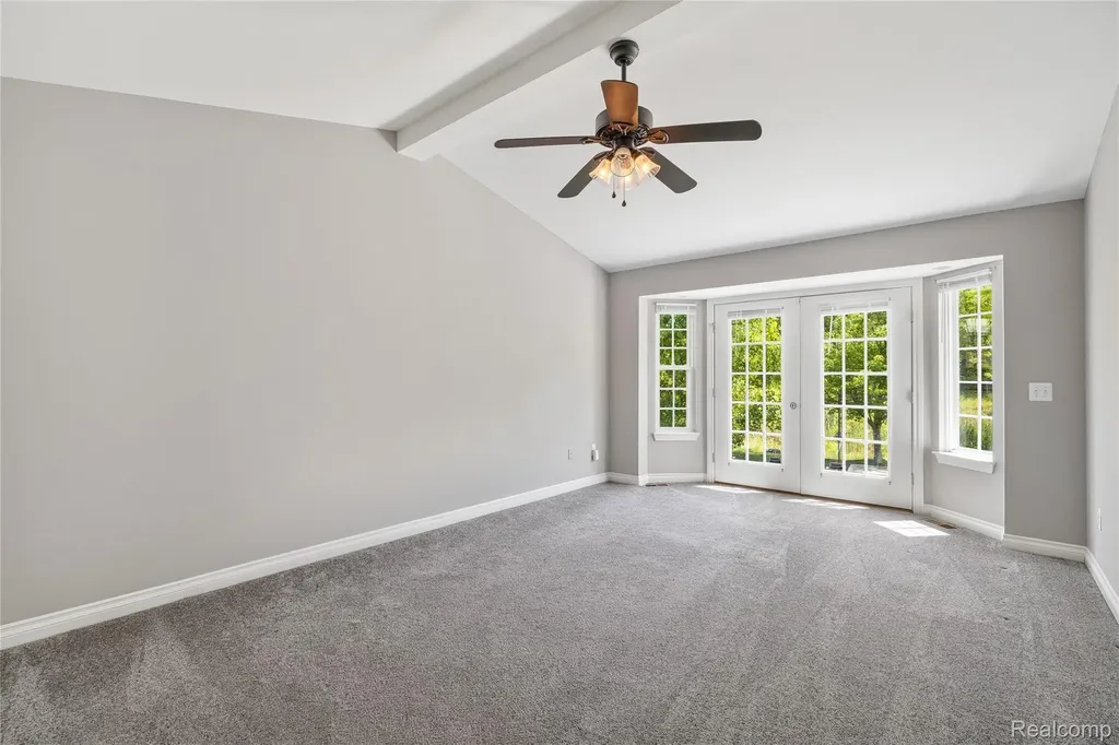 20798 Oak Ridge Drive Clinton Charter Township MI 48036