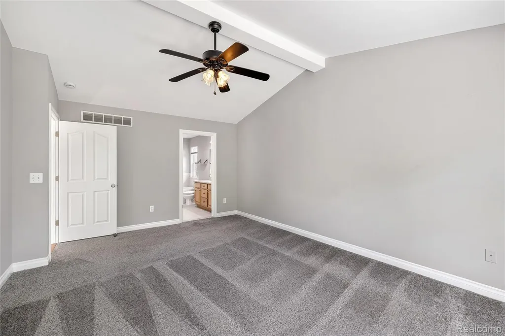 20798 Oak Ridge Drive Clinton Charter Township MI 48036