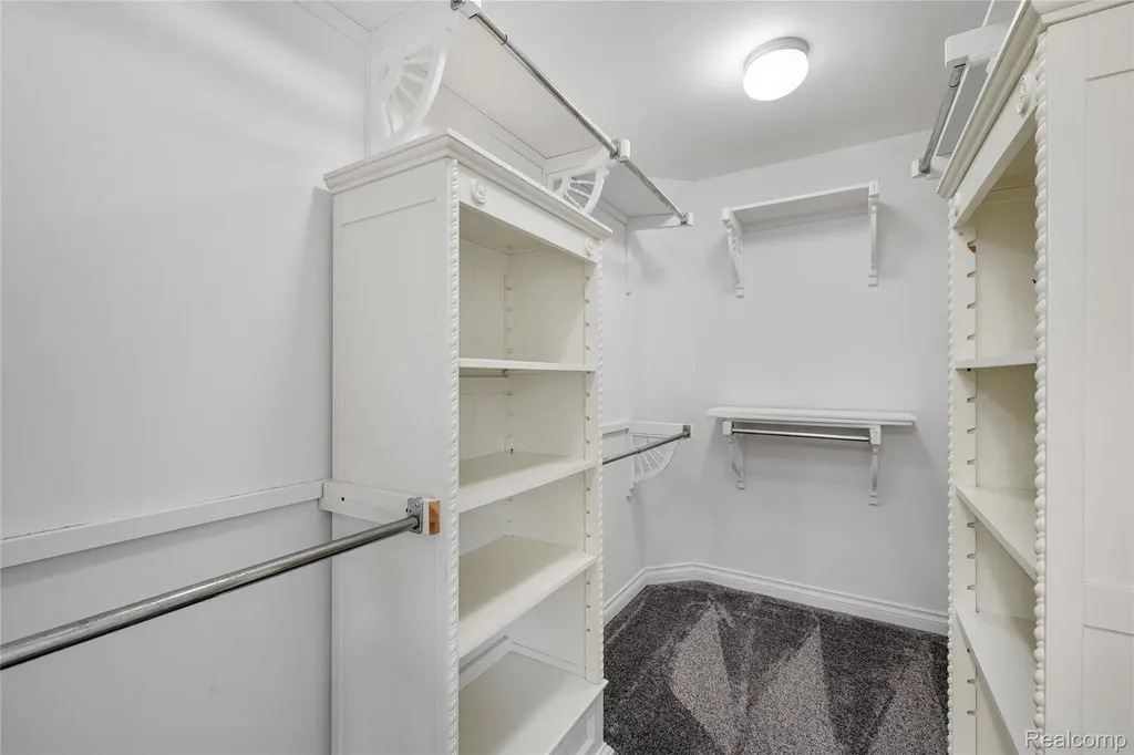 20798 Oak Ridge Drive Clinton Charter Township MI 48036