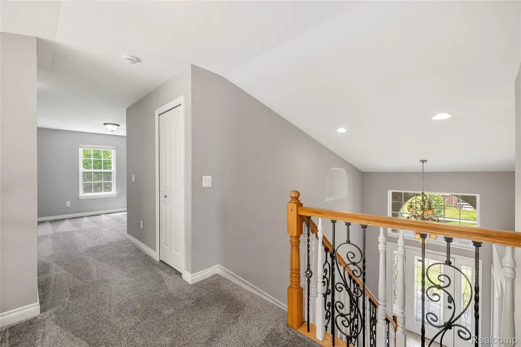 20798 Oak Ridge Drive Clinton Charter Township MI 48036