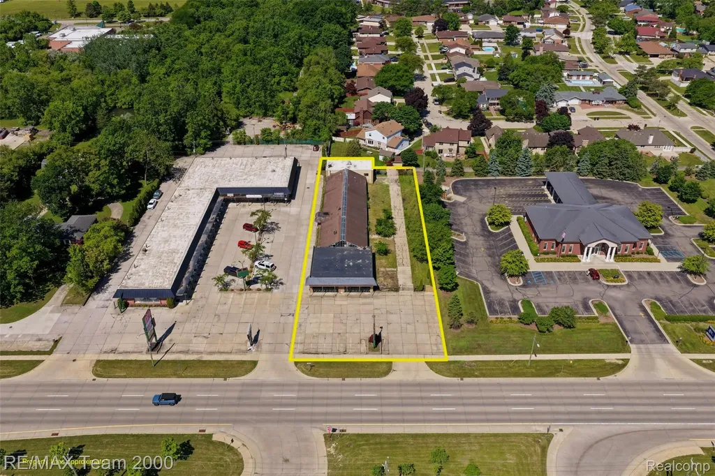 17950 Fort Street Riverview City MI 48193