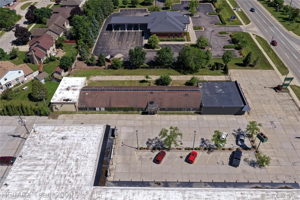 17950 Fort Street Riverview City MI 48193