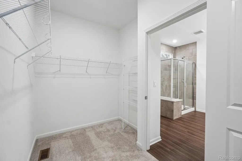 50720 Bellaire Drive Macomb Township MI 48044