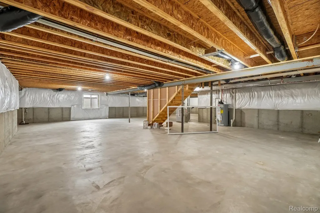 50720 Bellaire Drive Macomb Township MI 48044