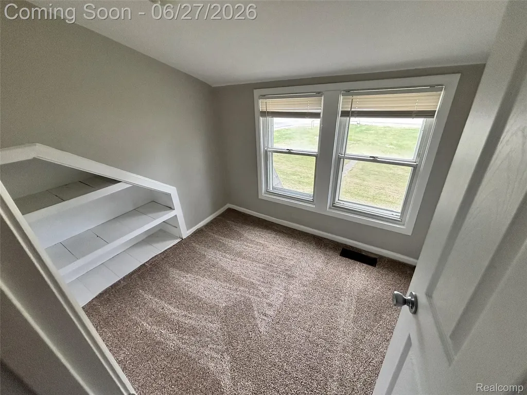 45824 Jefferson Avenue Chesterfield Township MI 48047