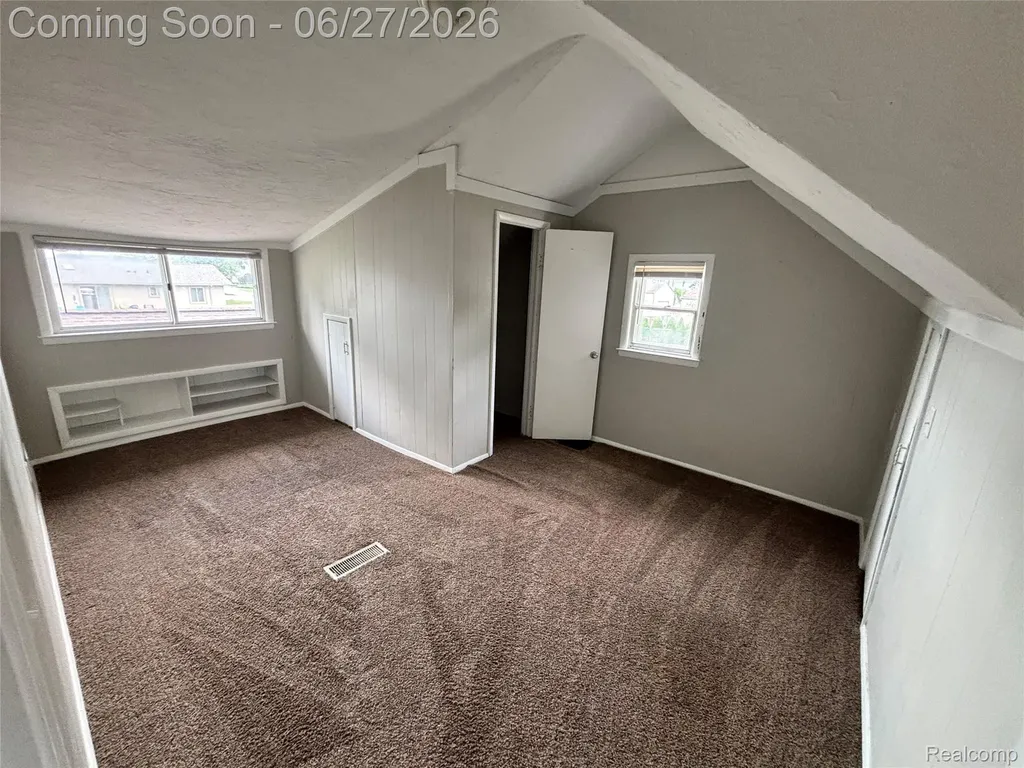 45824 Jefferson Avenue Chesterfield Township MI 48047