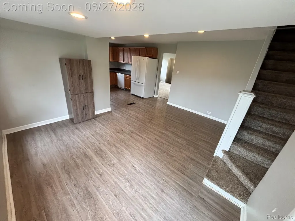 45824 Jefferson Avenue Chesterfield Township MI 48047