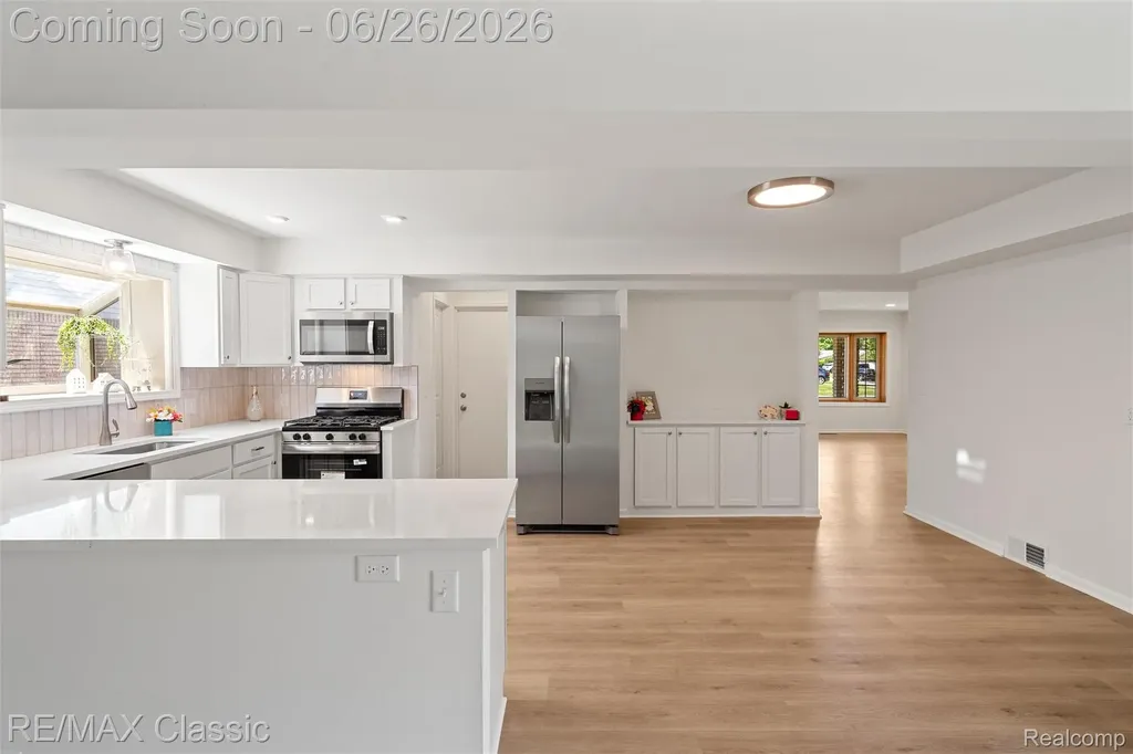 7432 Hillsboro Drive Canton Charter Township MI 48187