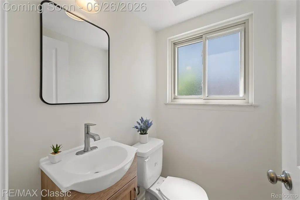 7432 Hillsboro Drive Canton Charter Township MI 48187